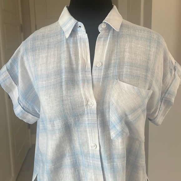 Rails Plaid Short Sleeve Button Down Top Size XS - Picture 4 of 8